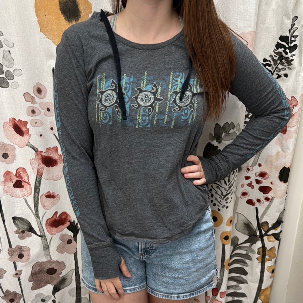 Women’s Crazy Shirts Grey Hawaiian Turtle Print Sweatshirt. Size S - Picture 2 of 13